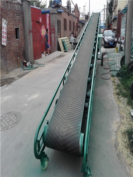 裝車(chē)輸送機(jī)